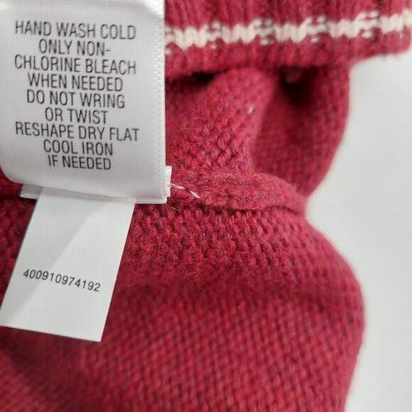 Croft & Barrow Cardigan Christmas Sweater Size Medium Red Snowman Birdhouse - Picture 12 of 12